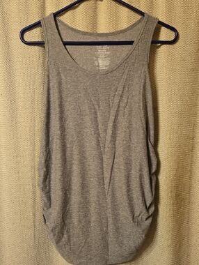 Time and Tru Light Heather Gray Scoop Neck Tank